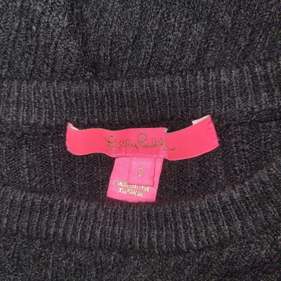 Lilly Pulitzer Arienza Black Sweater Runs BIG! Batwing Sleeves Size S - Picture 2 of 4